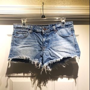 LUCKY BRAND CUT OFF DENIM SHORTS